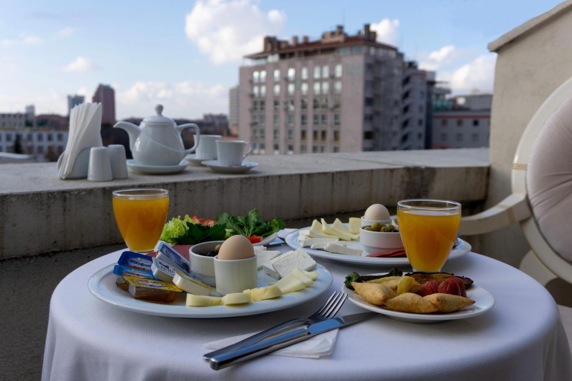 Grand Wonne Hotel Ankara Exteriör bild